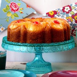 Pineapple Upside-Down Bundt Cake - Recipe photo by desirvientadas