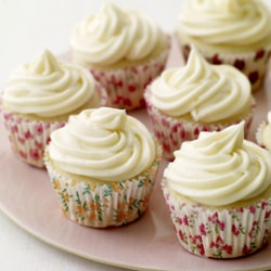 Gluten-Free White Cupcakes - Recipe photo by LakeIslePress