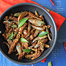 Spicy Eggplant Curry - Recipe photo by Aromatic Cooking