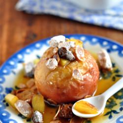 Baked Apples with Calvados sauce - Recipe photo by argone