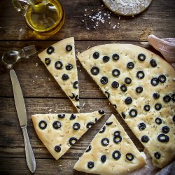 Olives and Rosemary Focaccia - Recipe photo by anja