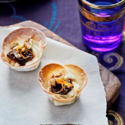 Fig and Feta Tartlets - Recipe photo by Bob Vivant