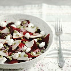 Salad with Roasted Beets - Recipe photo by okuchnia
