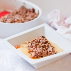 Apple Crisp with Custard Sauce - Recipe photo by elsbro