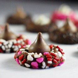Valentine Kiss Cookies - Recipe photo by thekitchenismyplayground