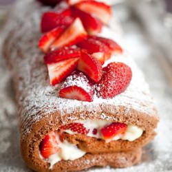 Chocolate and Strawberry Roulade - Recipe photo by justeasyrecipes