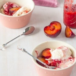 Plum & Earl Grey Ice Cream - Recipe photo by delicieux