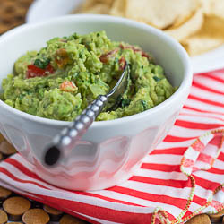 Chunky Homemade Guacamole - Recipe photo by feelingfoodish