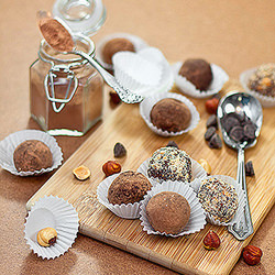 Chocolate Truffles - Recipe photo by IrinaPhotography