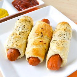 Vegetarian Dippin Dogs - Recipe photo by Oishii Treats