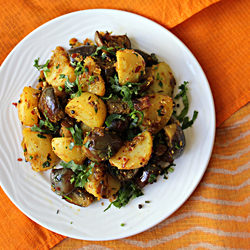 Potato And Eggplant Curry - Recipe photo by Aromatic Cooking