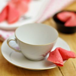 Valentine Fortune Cookies - Recipe photo by agusyornet