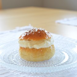 Laskiaispulla - Recipe photo by ScandiFoodie