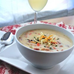 Creamy Bacon and Navy Bean Soup - Recipe photo by FloridaMilk