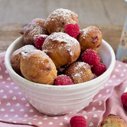 Raspberry Ricotta Doughnuts - Recipe photo by spicyicecream