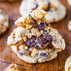 Caramel Corn Chocolate Chip Cookies - Recipe photo by Averie