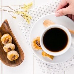 Almond Cookies - Recipe photo by Just One Cookbook