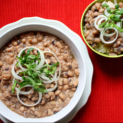 Vegan Slow Cooker Black Eye Peas - Recipe photo by thehealthyfamilyandhome
