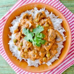 Creamy Mushroom Tomato Curry - Recipe photo by mywaytocook.com
