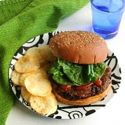 Kidney & Black Bean Burgers - Recipe photo by Vegan In The Freezer