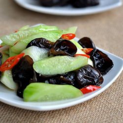 Fried Wood Ear Mushroom with Cucumber - Recipe photo by storyofmycook