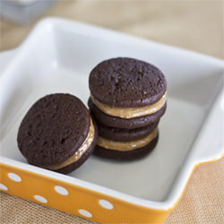 Peanut Butter Oreos - Recipe photo by Natural Sweet Recipes