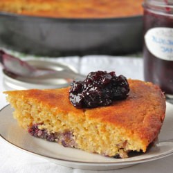 Fig, Yogurt, Honey and Blueberry Corn Cake - Recipe photo by mangia