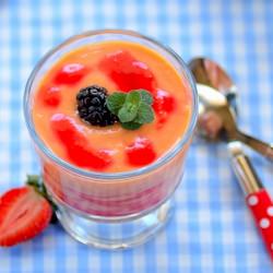 Papaya Cream with Cassis - Recipe photo by easyanddelish