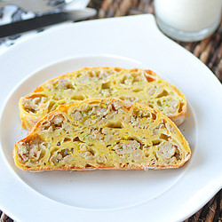 Delicious Chicken & Leek Filo Roll - Recipe photo by tortelina