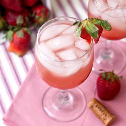 Strawberry Wine Coolers - Recipe photo by tideandthyme