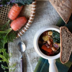 Sweet Potato Kale Bean Soup - Recipe photo by chowvida