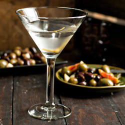 Vesper Cocktail - Recipe photo by Jelly Toast