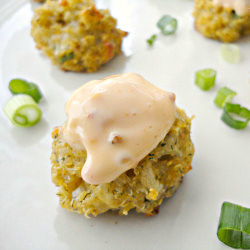 Crispy Cheese and Dill Quinoa Balls - Recipe photo by The Captivating Life