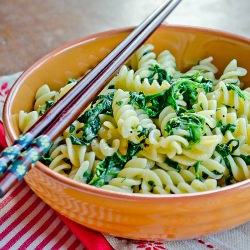 Quick and Healthy Pasta Spinach - Recipe photo by mywaytocook.com