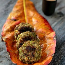 Easy & Healthy Broccoli Patties - Recipe photo by Sanjeeta kk