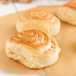 Walnut Rolls - Recipe photo by ModernTaste