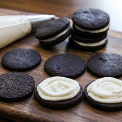 Homemade Oreos - Recipe photo by the little epicurean