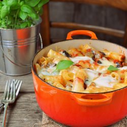 Aubergine and Tomato Pasta al Forno - Recipe photo by duonosirzaidimu