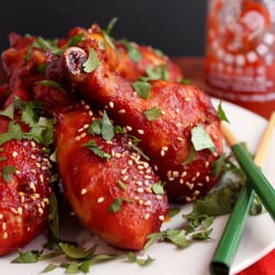 Sriracha Drumsticks - Recipe photo by TheNoshingBride