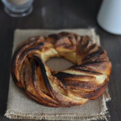 Cinnamon Wreath - Recipe photo by tu eres el chef