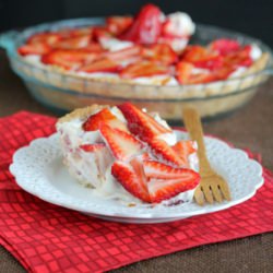 Strawberry Meyer Lemon Cream Pie - Recipe photo by mrsregueiro