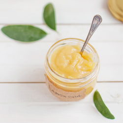 Lemon curd and Limoncello - Recipe photo by katherine_mor