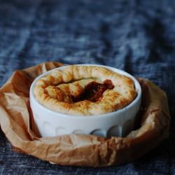 Beef and Ale Pie - Recipe photo by UnaZebrApois