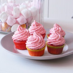 Raspberry Lemonade Cupcakes - Recipe photo by chloekincaid