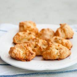 Gougère au Za'atar - Recipe photo by Butteredup