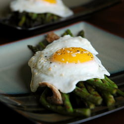 Roasted Asparagus & Fried Egg - Recipe photo by eatdrinkadvJC