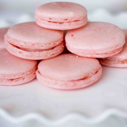 Raspberry Buttercream Macarons - Recipe photo by sweetcsdesigns