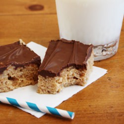 Peanut Butter Scotcheroos - Recipe photo by CieraDesign