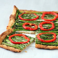 Asparagus Gruyère Tart - Recipe photo by manilaspoon