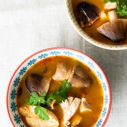 Thom Kha Kai - Recipe photo by jchongstudio